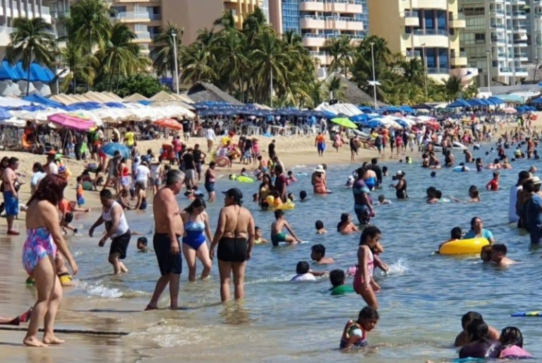 Inician vacaciones 24.6 millones de alumnos de educación básica