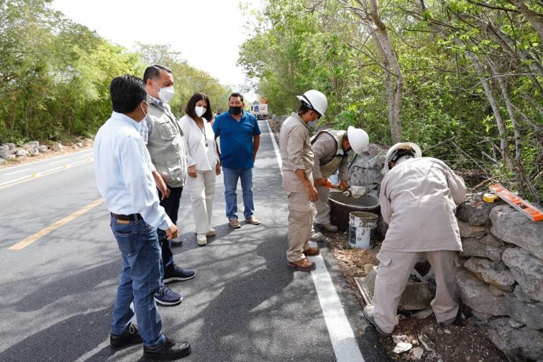 Iluminan tramo carretero Chablekal-Dzibilchaltún con tecnología LED