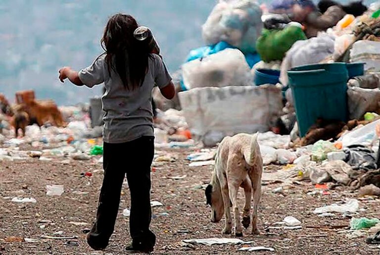 Comunidades de Chihuahua y Guerrero donde se extrae oro y plata sufren mayor pobreza