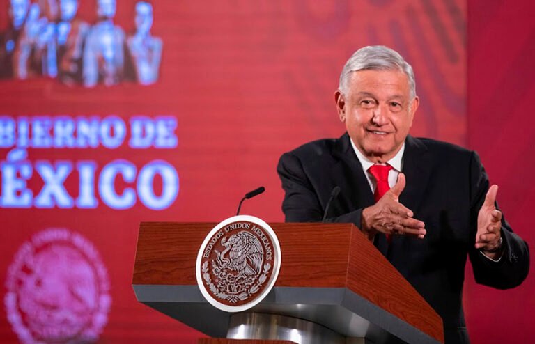 AMLO presume estar entre los cinco mejores presidentes del mundo
