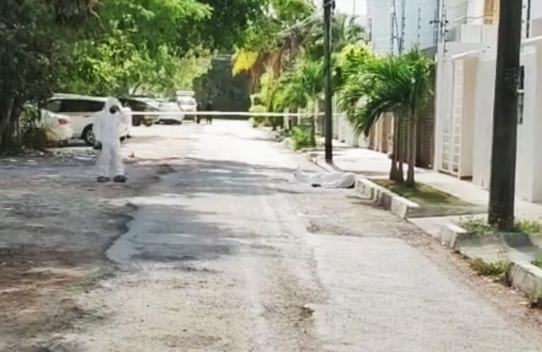 Sicarios asesinan a un hombre de tres disparos en Cancún