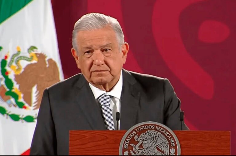 Xcaret envió carta a AMLO para aclarar que no está detrás de campaña contra Tren Maya