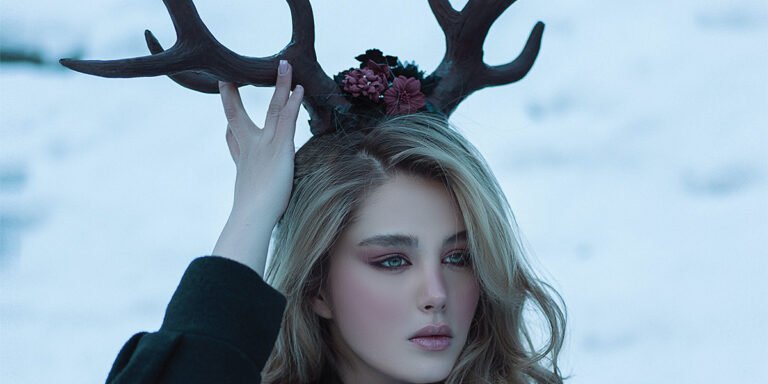 Virtual reality is here on leather by pink work